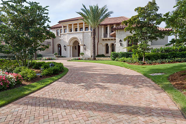 Best Custom driveway paver designs in Destrehan, LA